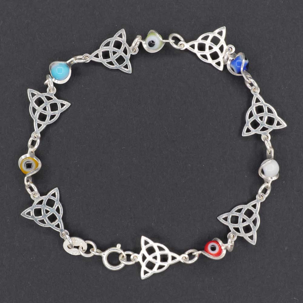 トリケタ　守護を意味するブレスレット