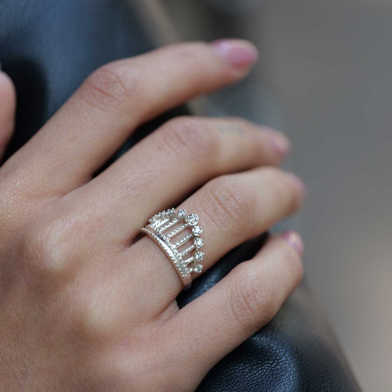 シルバーリング　王冠 4