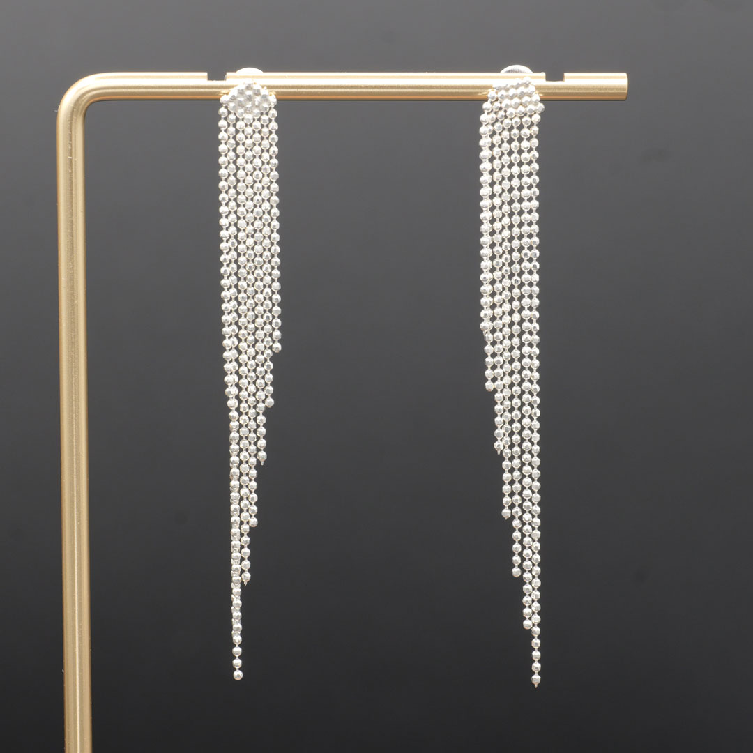 シルバーピアス