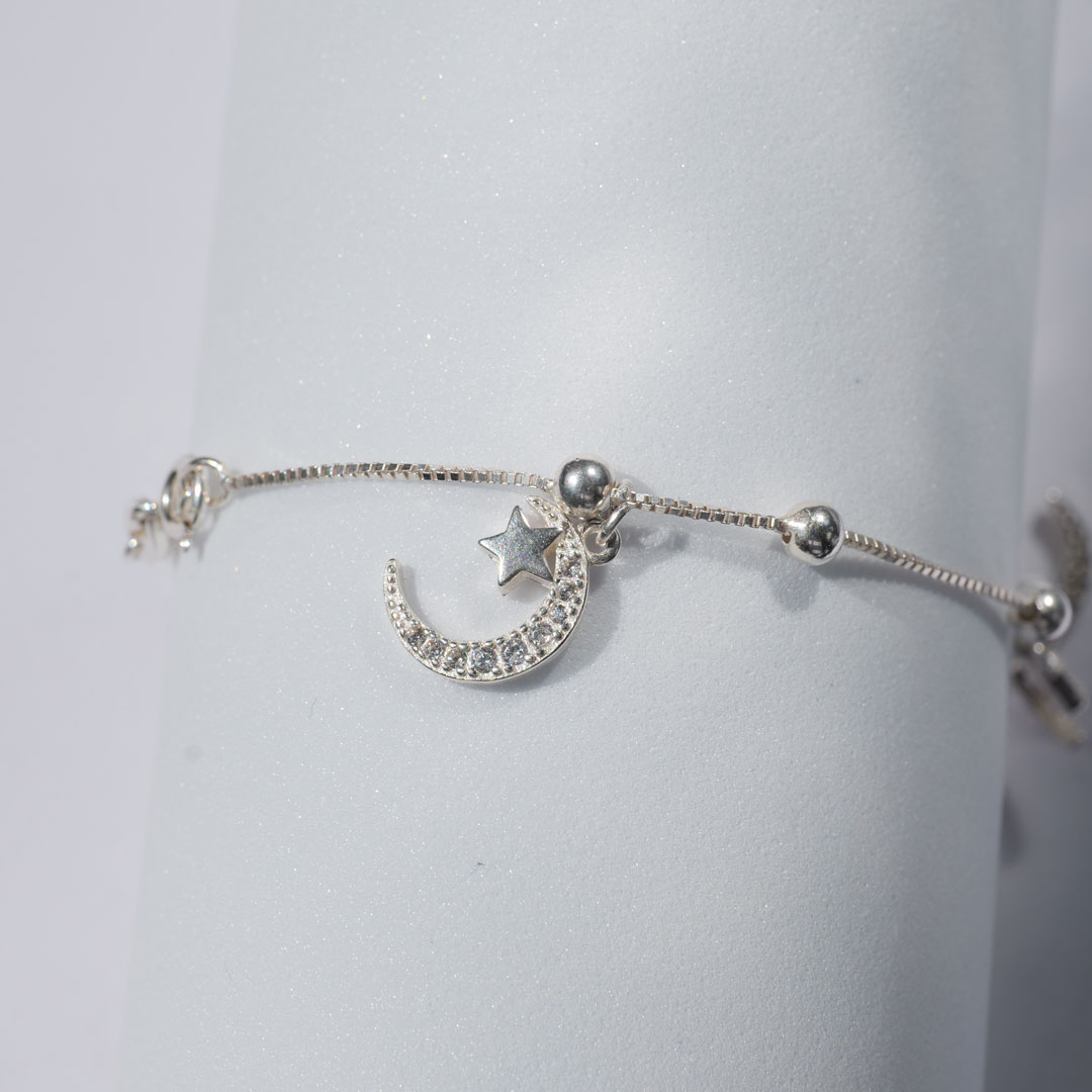 長さ調節可能　シルバーブレスレット　月とハート